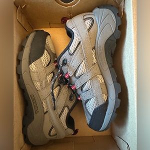 Merrell Kid's Moab 2 Low Lace Hiking Sneaker Kids 12 M